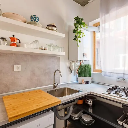 Comfortable House Near Golden Horn With An Amazing View In The Old City Of Istanbul *
