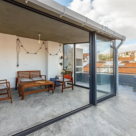 Comfortable House Near Golden Horn With An Amazing View In The Old City Of Istanbul Apartment